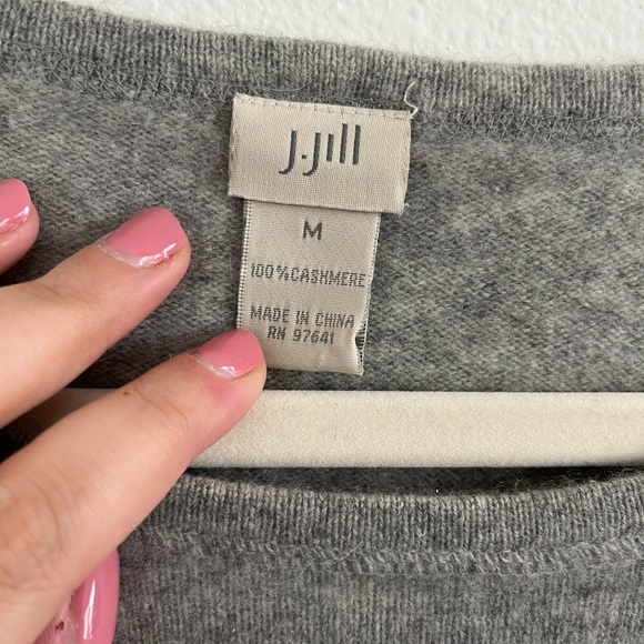 J.Jill 100% cashmere gray top - Picture 4 of 4